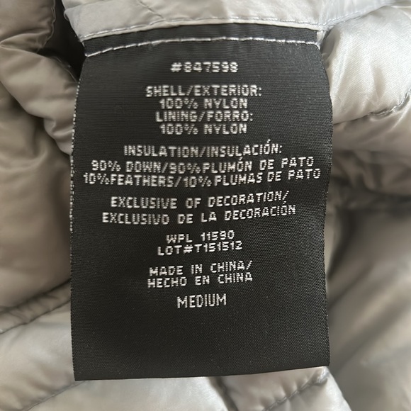 32* Degrees Heat Weatherproof 90% Down Vest size medium EUC - Picture 11 of 11